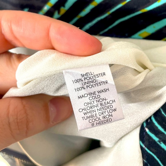 Loft Flowy Skirt NWOT - Picture 5 of 5